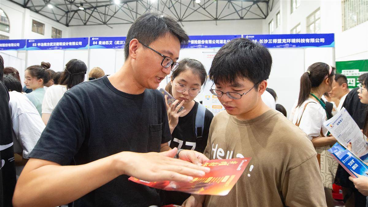 img/9381dbb3e8eb587d561e680139a85cef.jpeg